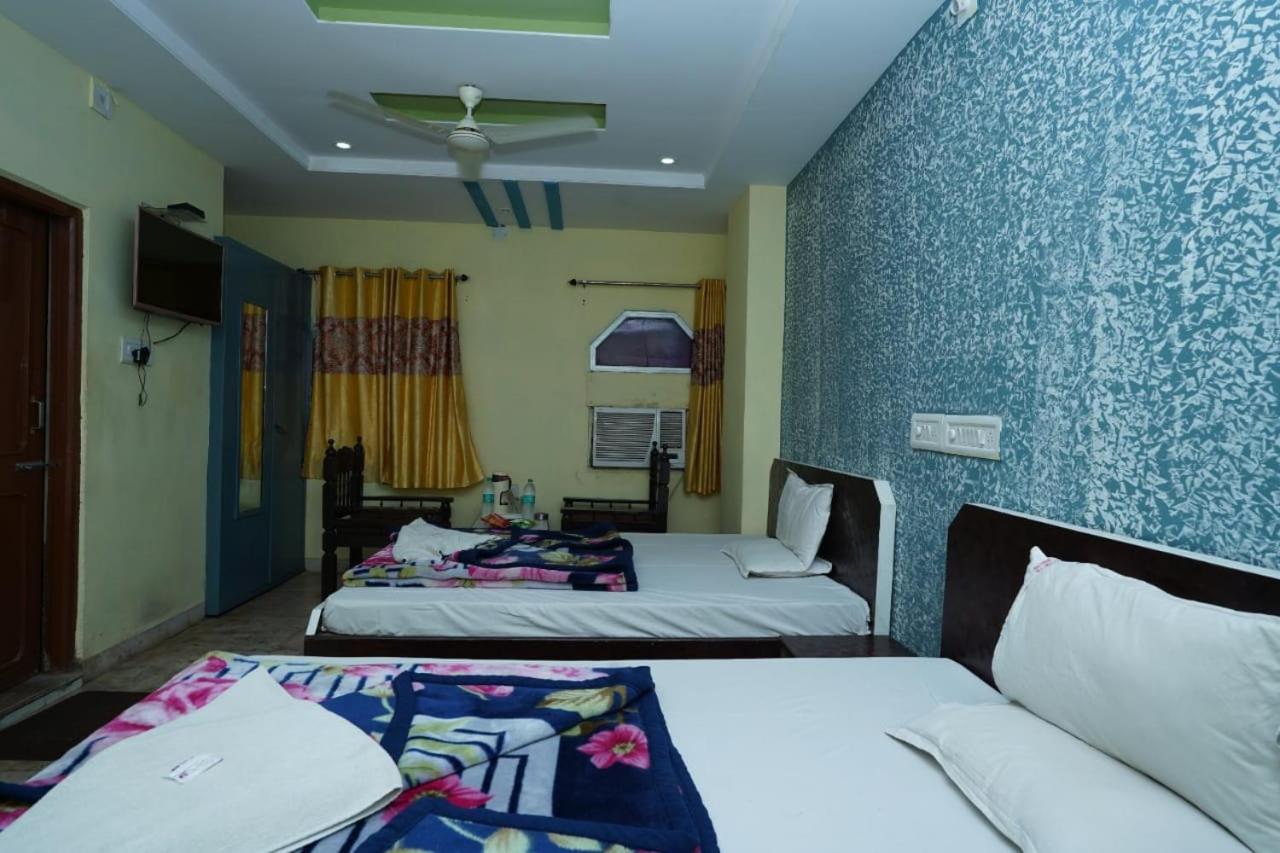 Hotel Gokul Palace Udaipur Exterior photo